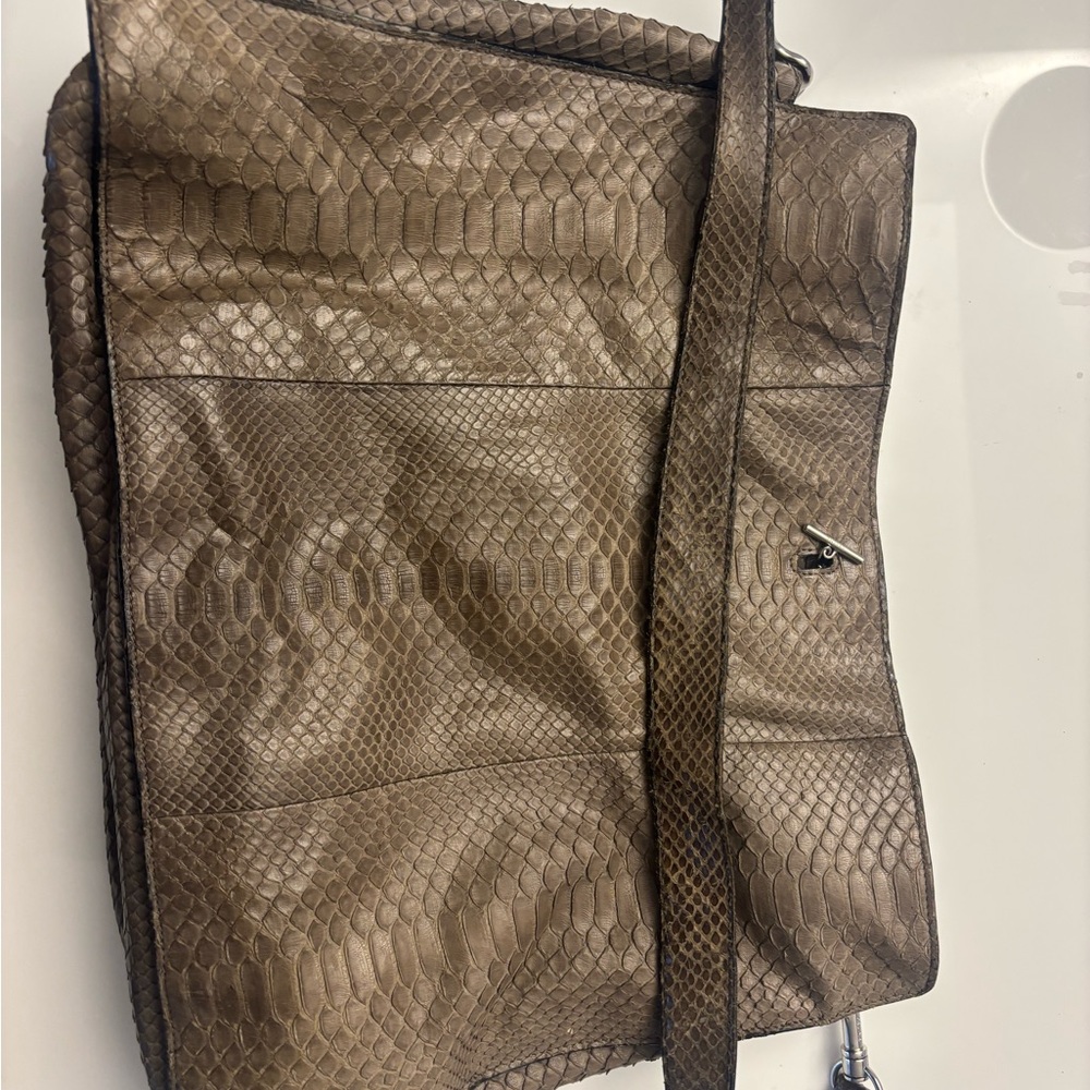 Céline Greige Shoulder Bag